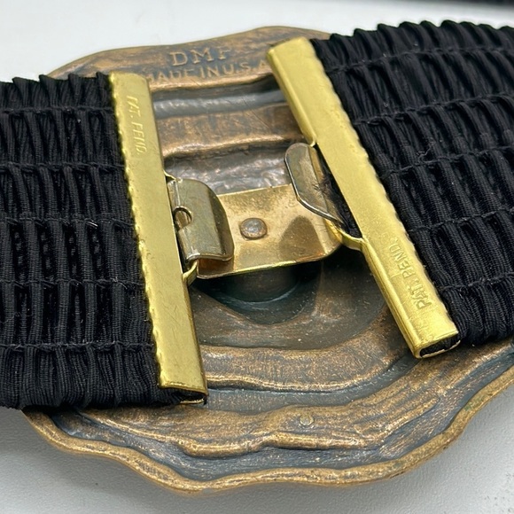 Stretch belt with modern design metal buckle main image 4